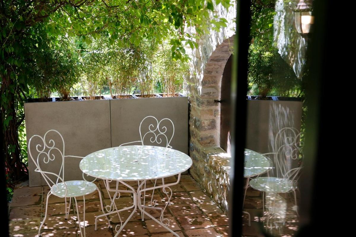 L Amourier D Hotes Pour Amoureux Avec Jacuzzi Ou Baignoire Xxl Bed & Breakfast